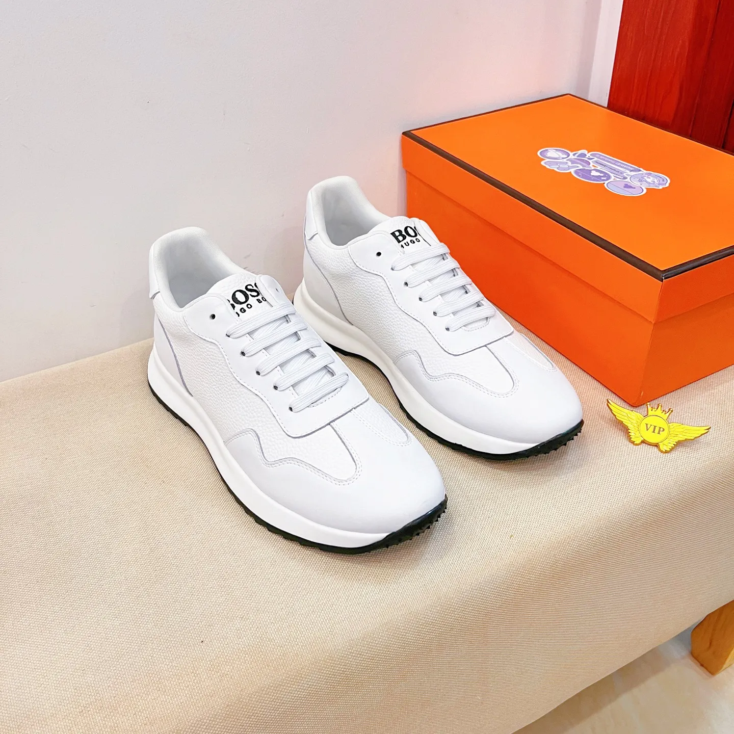 Men's shoes 💰 460💰【LV】🔥Louis Vuitton, high-end men's shoes brand official website 1:1 latest masterpiece: uppers are made of Italian imported first-layer cowhide with comfortable and breathable lining➕original non-slip and wear-resistant outsole🔥, making walking more convenient and comfortable! An exclusive new model, a stunning work, a beautiful 1:1 replica [color] compared to the official quality! Create a fashionable personality to set off your uniqueness! A must-have for trendy men! Classic🔥Size: 38-44 Color: 🔥Multiple colors available🔥.